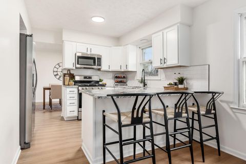 Tiny photo for 5458 Sumac Loop S, Columbus, OH 43229 (MLS # 225045461)