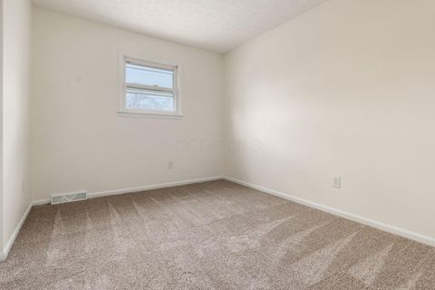 Tiny photo for 5458 Sumac Loop S, Columbus, OH 43229 (MLS # 225045461)