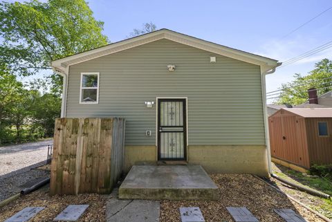 Tiny photo for 3637 S Champion Avenue, Columbus, OH 43207 (MLS # 226014031)