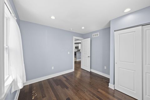 Tiny photo for 3637 S Champion Avenue, Columbus, OH 43207 (MLS # 226014031)