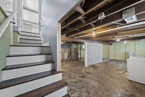 Tiny photo for 3637 S Champion Avenue, Columbus, OH 43207 (MLS # 226014031)