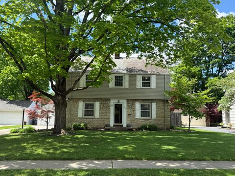 Photo of 1951 Glenn Avenue, Upper Arlington, OH 43212 (MLS # 226010263)