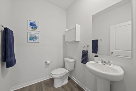 Tiny photo for 124 Avery Place, Granville, OH 43023 (MLS # 226010465)