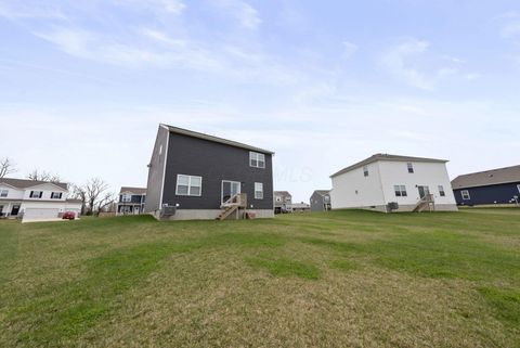 Tiny photo for 124 Avery Place, Granville, OH 43023 (MLS # 226010465)