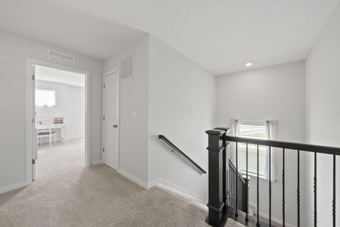 Tiny photo for 124 Avery Place, Granville, OH 43023 (MLS # 226010465)