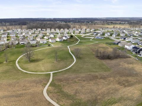 Tiny photo for 124 Avery Place, Granville, OH 43023 (MLS # 226010465)