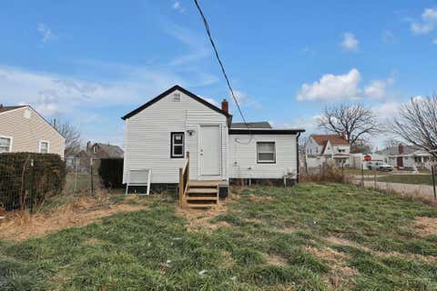 Tiny photo for 509 Helen Street, Columbus, OH 43223 (MLS # 226022484)