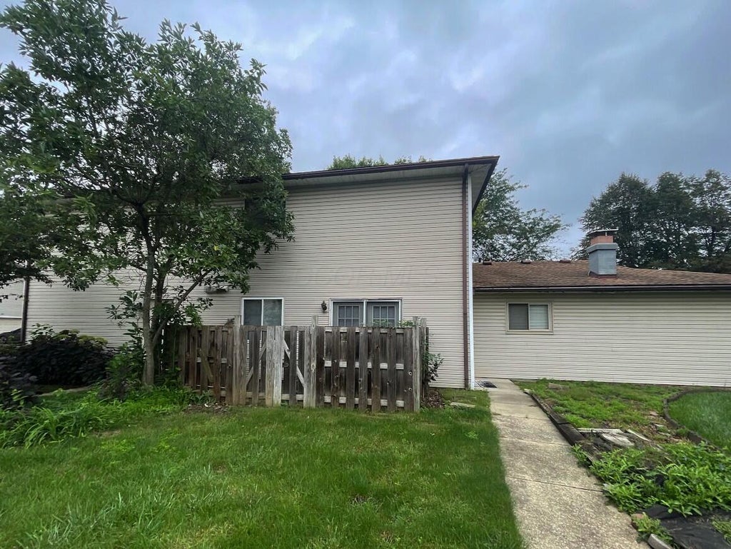 Photo of 2014 Burwell Drive, Columbus, OH 43209 (MLS # 226040502)
