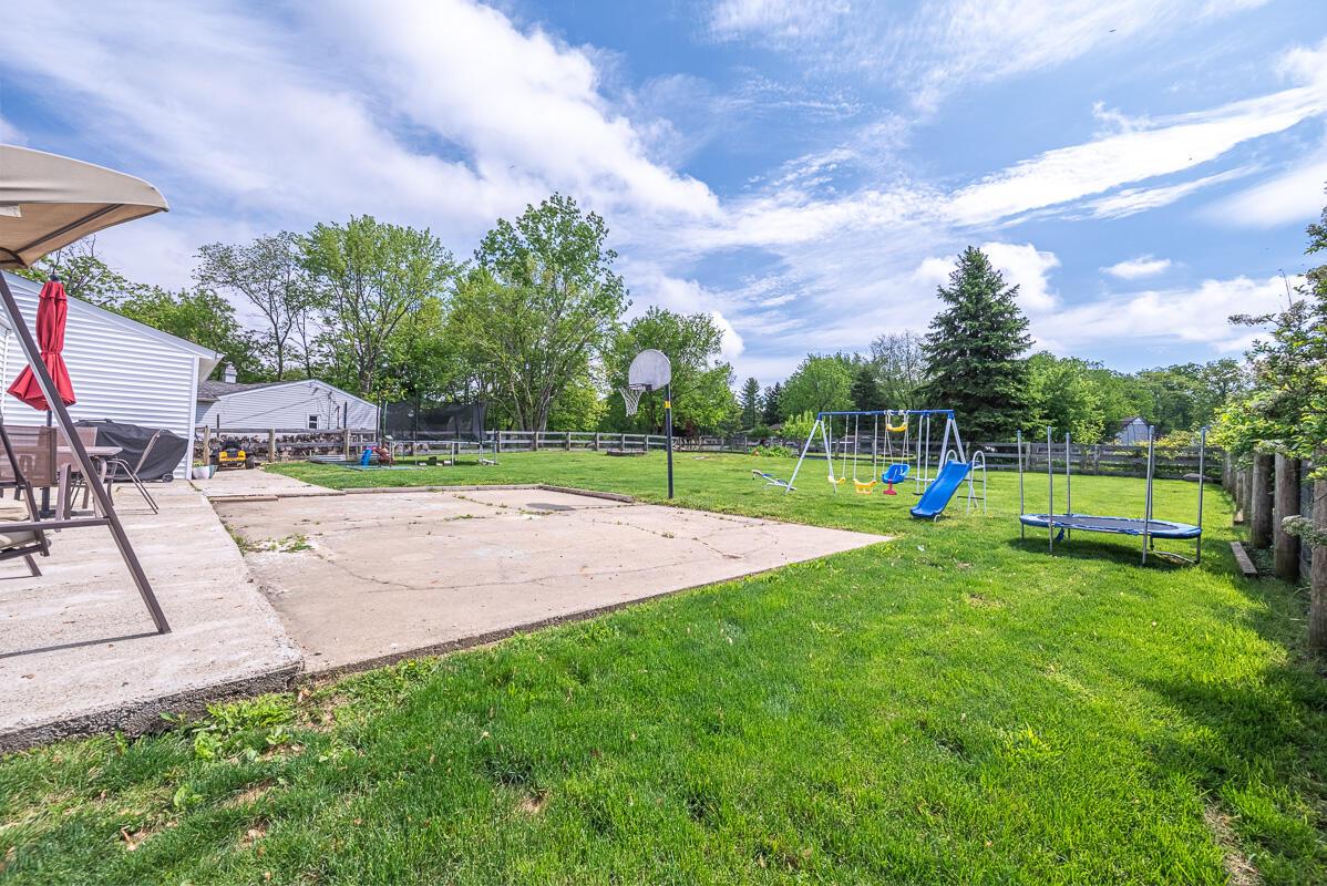 1485 E Choctaw Drive, London, Ohio image 19