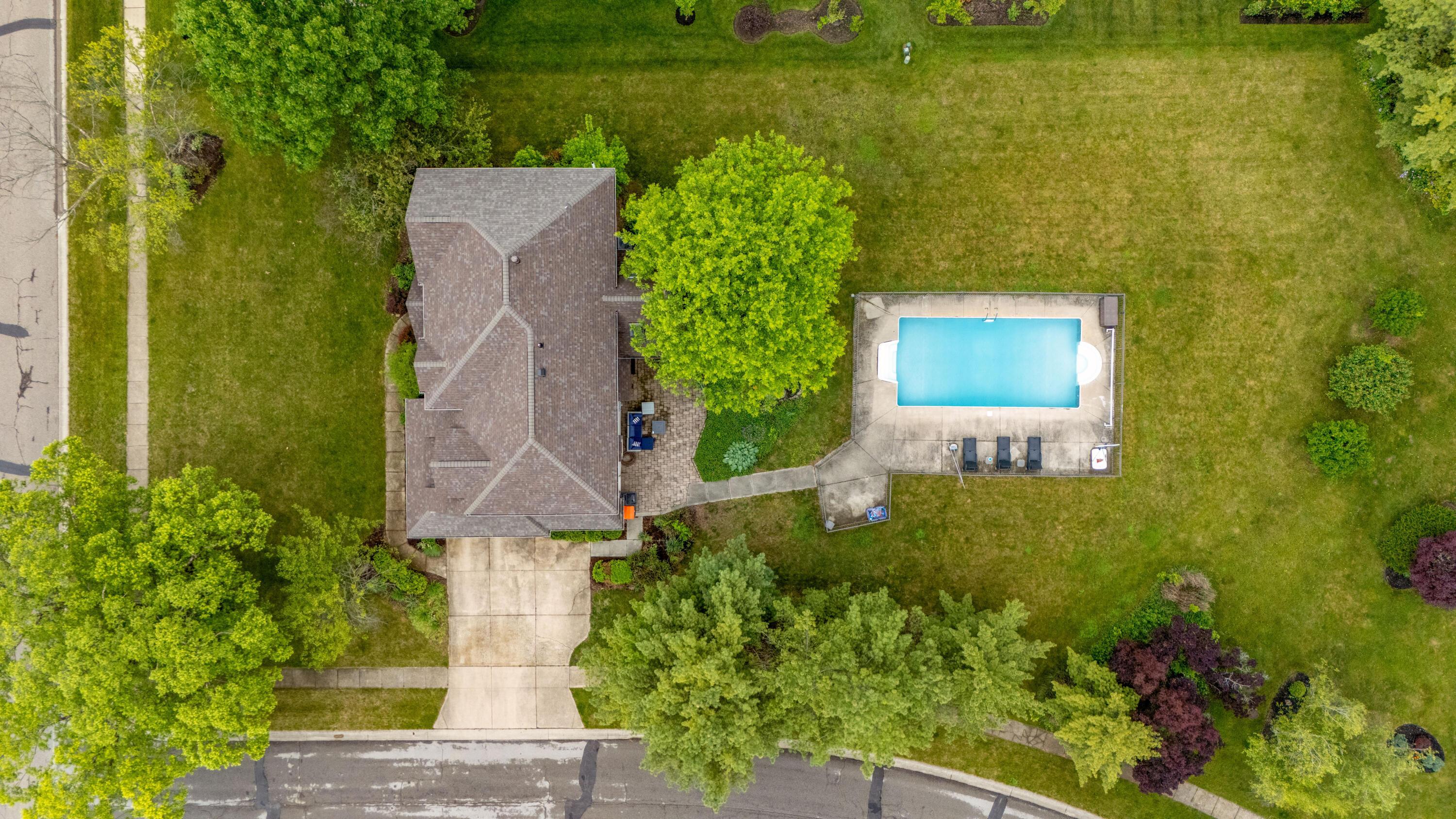 12627 Oakmere Drive, Pickerington, Ohio image 45