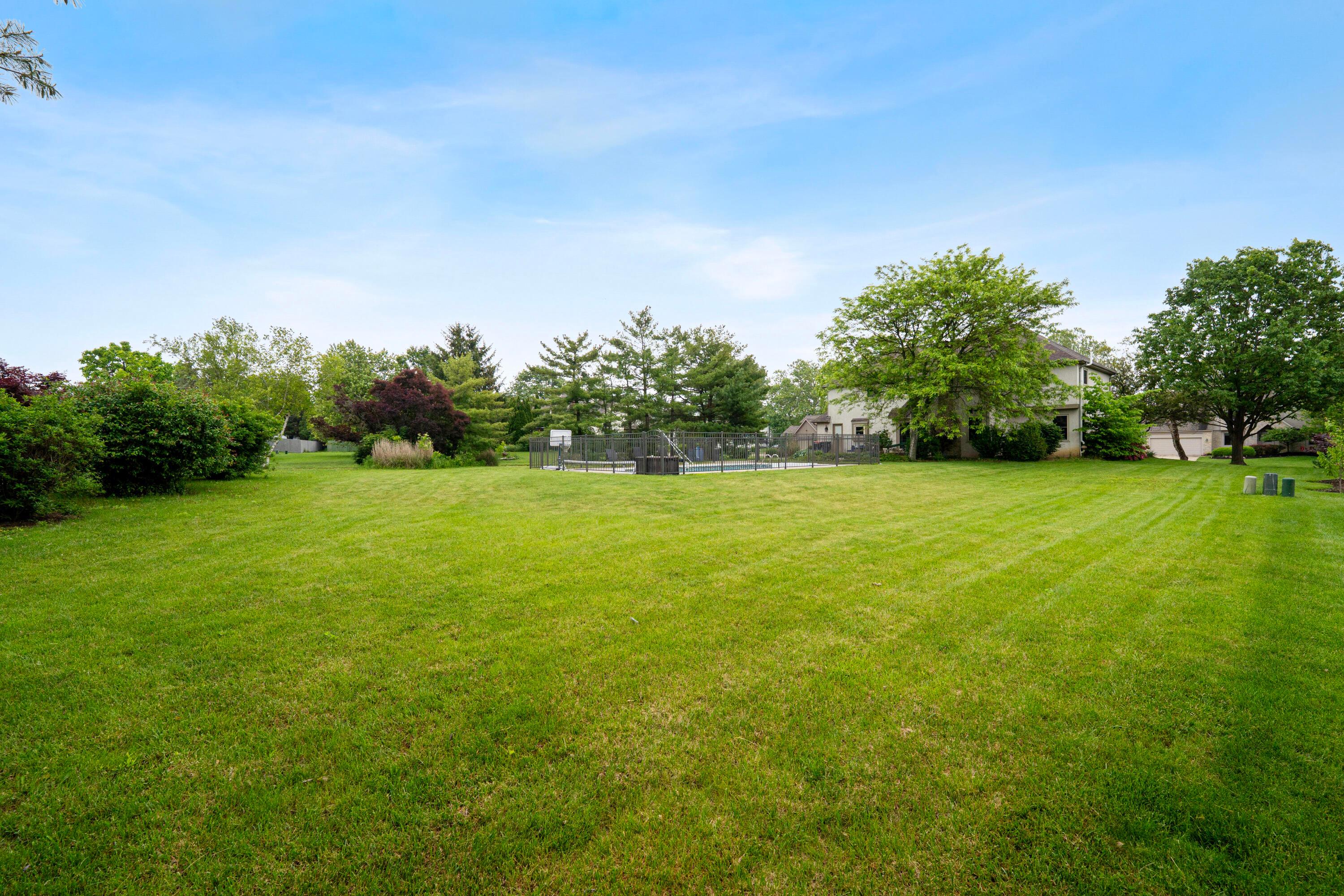12627 Oakmere Drive, Pickerington, Ohio image 50