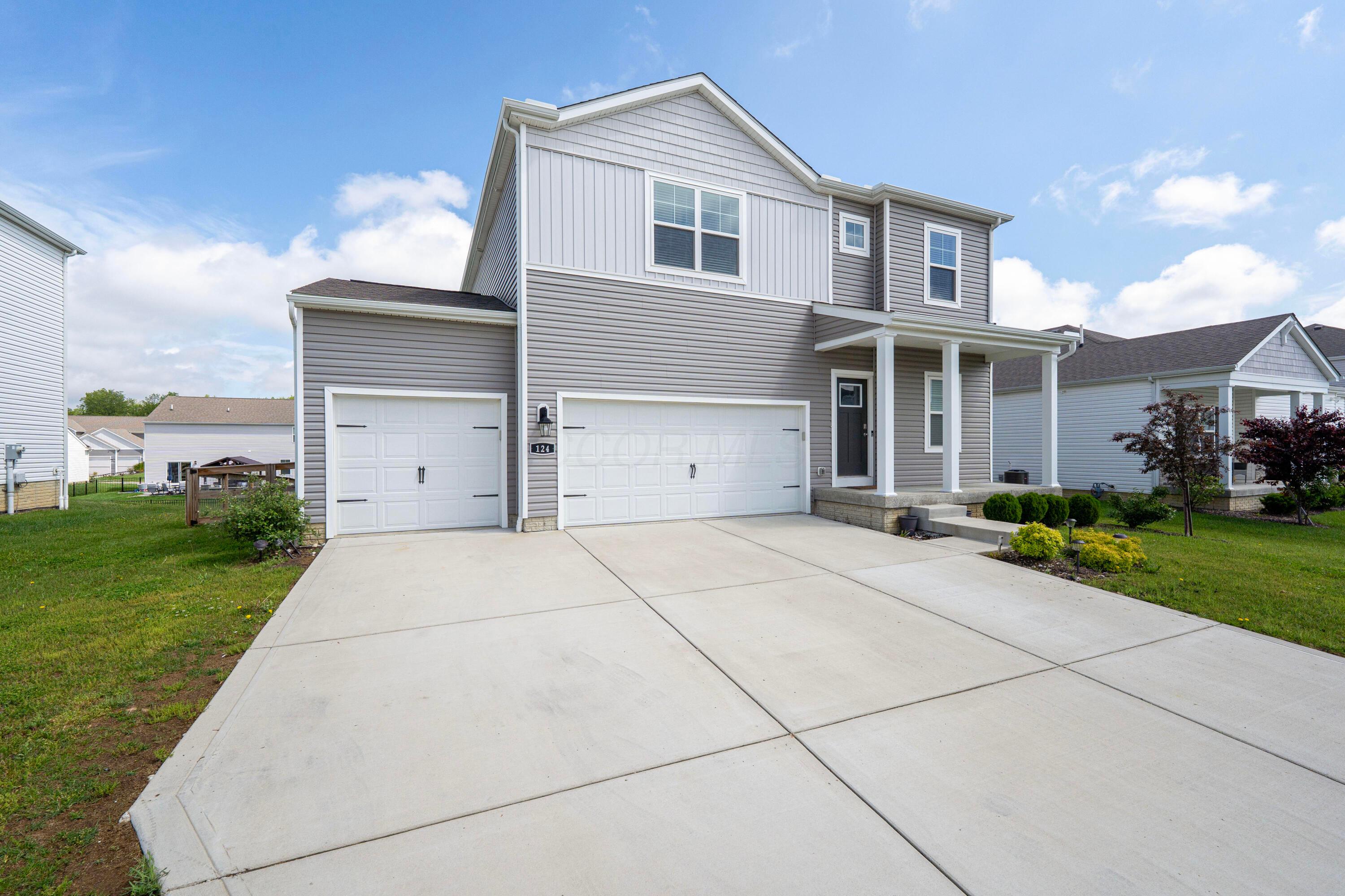 124 Mayfield Drive, Granville, Ohio image 1