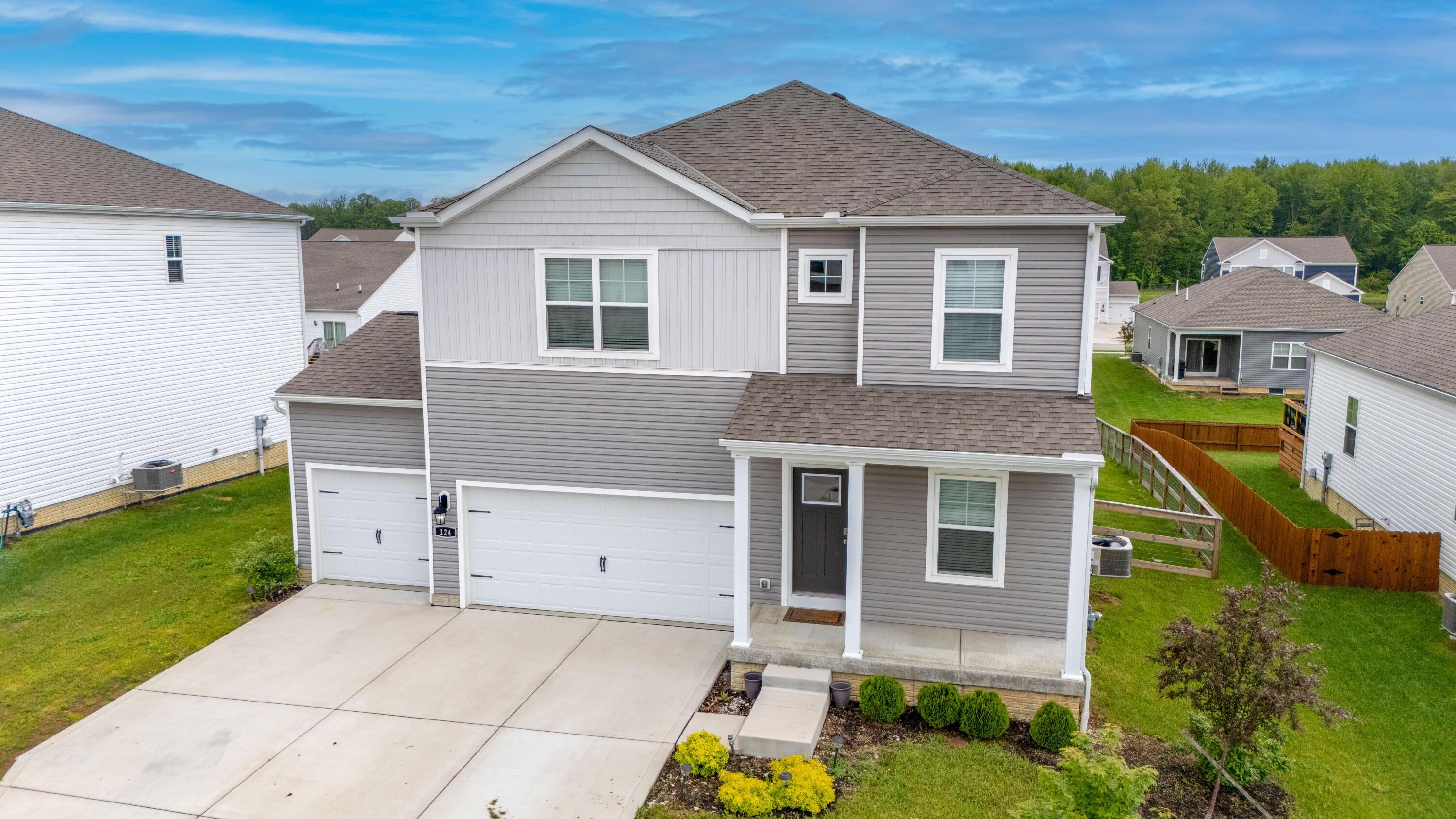 124 Mayfield Drive, Granville, Ohio image 4