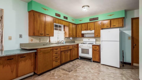 Tiny photo for 1735 Holly Drive, Zanesville, OH 43701 (MLS # 226036299)