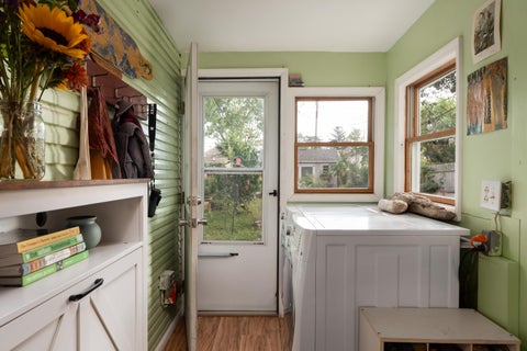 Tiny photo for 69 E Dodridge Street, Columbus, OH 43202 (MLS # 226034480)