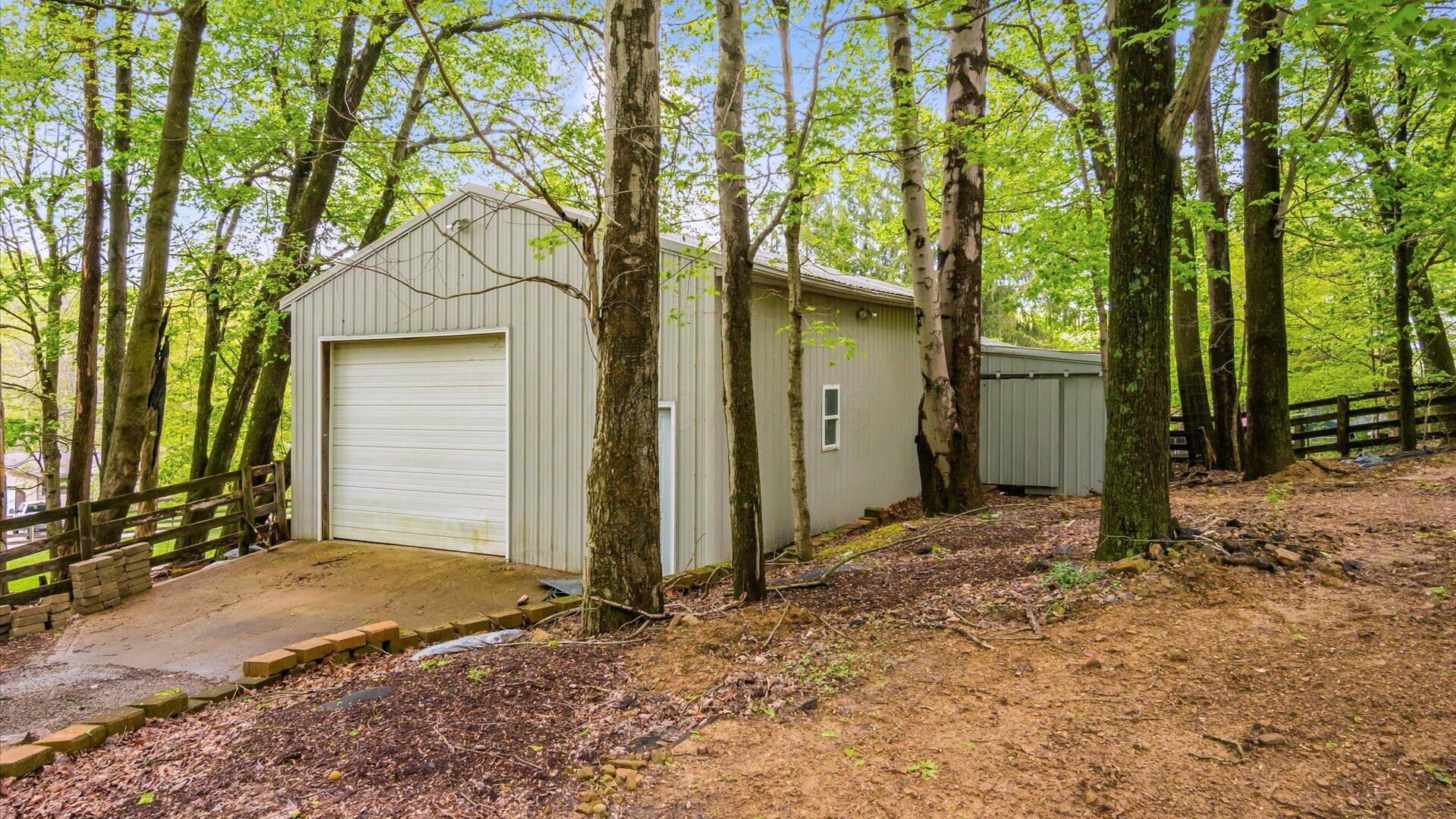 565 Welsh Lane, Granville, Ohio image 40