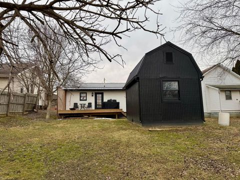 Tiny photo for 615 W Brown Street, New Lexington, OH 43764 (MLS # 226004885)