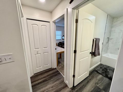 Tiny photo for 615 W Brown Street, New Lexington, OH 43764 (MLS # 226004885)