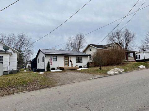 Photo of 615 W Brown Street, New Lexington, OH 43764 (MLS # 226004885)