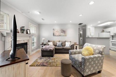 Tiny photo for 2499 Crystal Springs Drive, Hilliard, OH 43026 (MLS # 226035606)