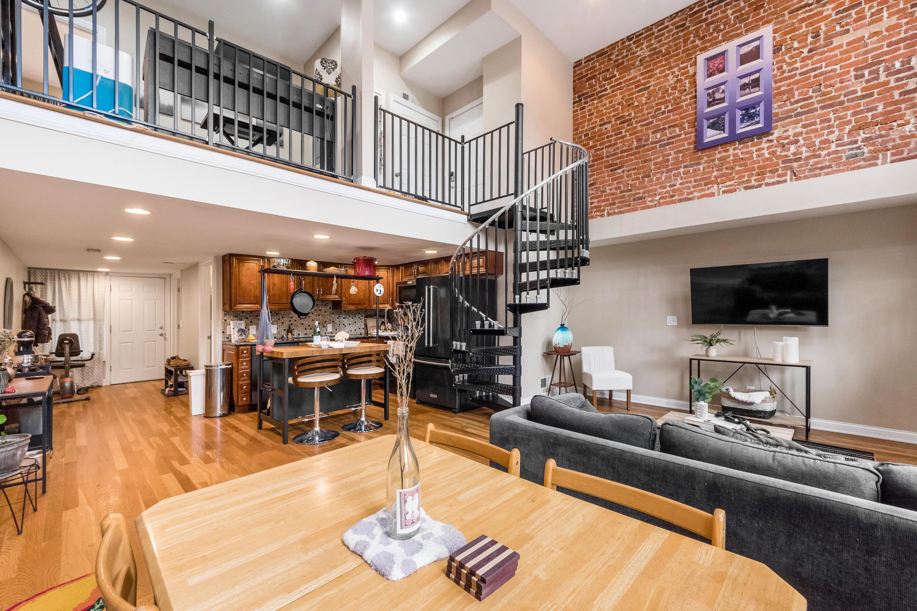 108 Hamilton Avenue, Columbus, Ohio image 1