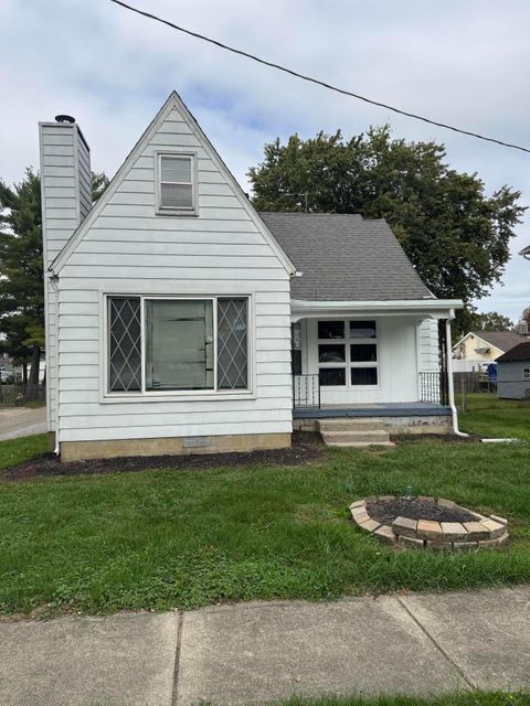 Photo of 814 W Main Street, Hebron, OH 43025 (MLS # 225039201)