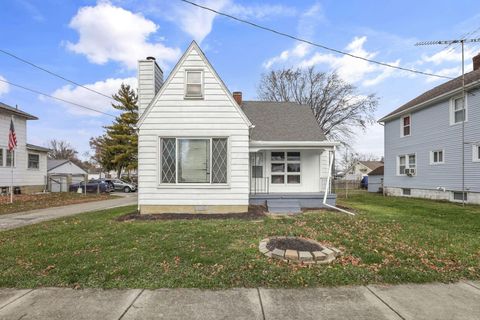 Homes For Sale - 814 W Main Street<br/> Hebron, OH 43025