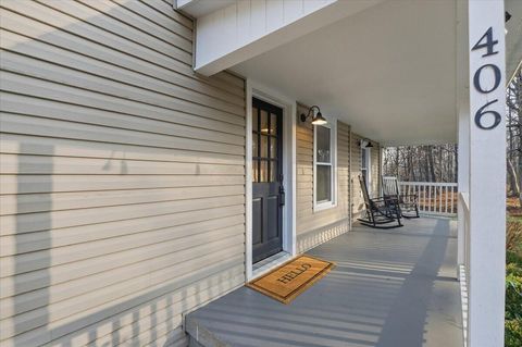 Tiny photo for 406 Chase Avenue, Gambier, OH 43022 (MLS # 225043925)