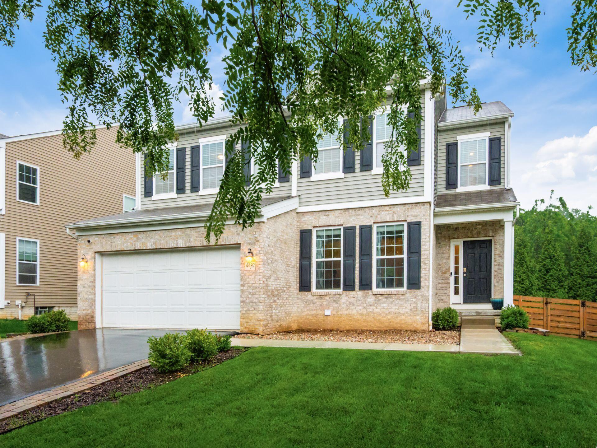 4492 Shady Blossom Lane