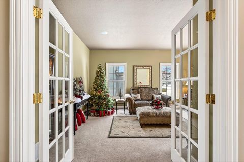 Tiny photo for 8159 Winchcombe Drive, Dublin, OH 43016 (MLS # 225044612)