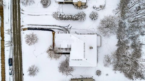 Tiny photo for 8159 Winchcombe Drive, Dublin, OH 43016 (MLS # 225044612)