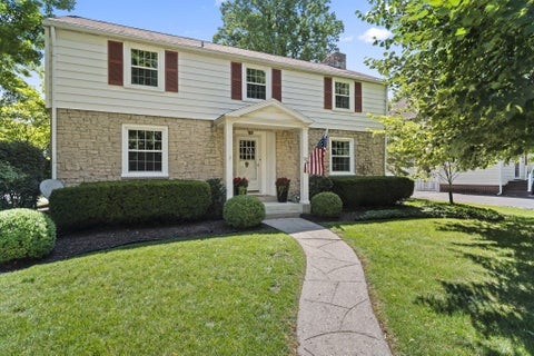 Tiny photo for 325 Fairway Avenue, Chillicothe, OH 45601 (MLS # 226022939)