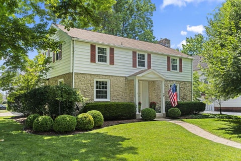 Photo of 325 Fairway Avenue, Chillicothe, OH 45601 (MLS # 226022939)
