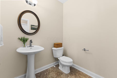 Tiny photo for 8275 Marwithe Place, New Albany, OH 43054 (MLS # 226032719)