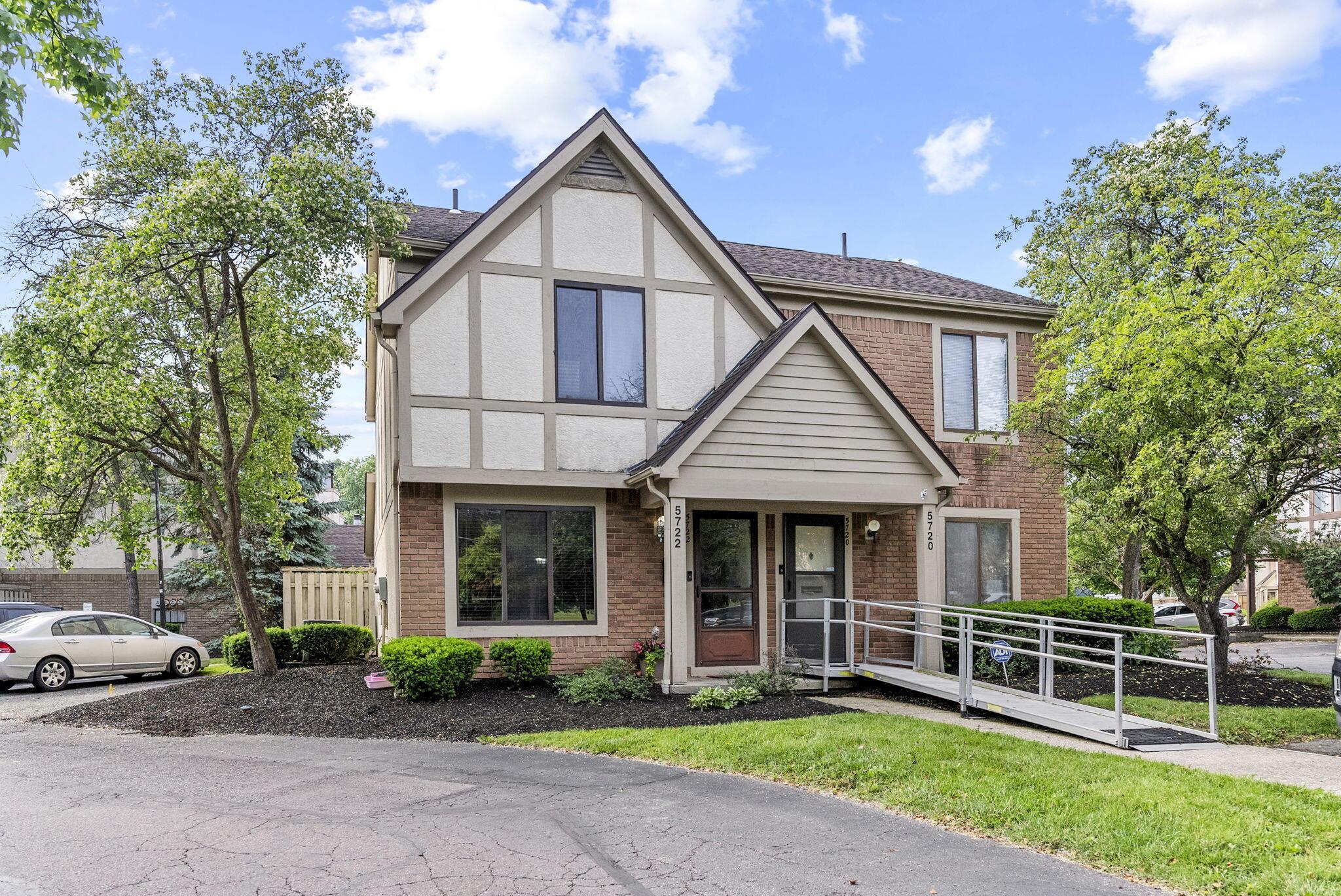 5722 Jousting Lane #B, Columbus, Ohio image 1