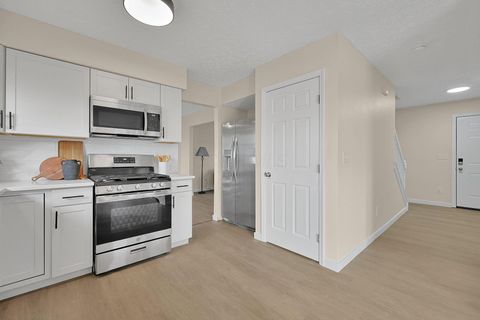 Tiny photo for 1545 Early Spring Drive, Lancaster, OH 43130 (MLS # 225044138)