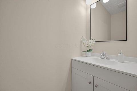 Tiny photo for 1545 Early Spring Drive, Lancaster, OH 43130 (MLS # 225044138)