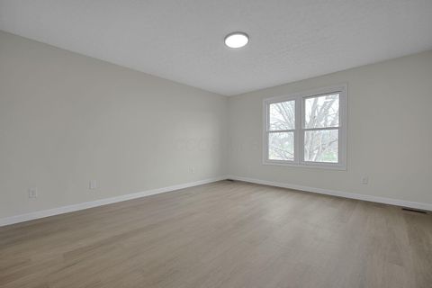 Tiny photo for 1545 Early Spring Drive, Lancaster, OH 43130 (MLS # 225044138)