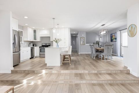 Tiny photo for 3806 Pine Meadow Road, New Albany, OH 43054 (MLS # 225043448)