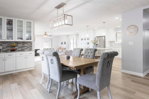 Tiny photo for 3806 Pine Meadow Road, New Albany, OH 43054 (MLS # 225043448)