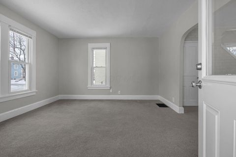 Tiny photo for 122 W Shields Street, Newark, OH 43055 (MLS # 226000936)