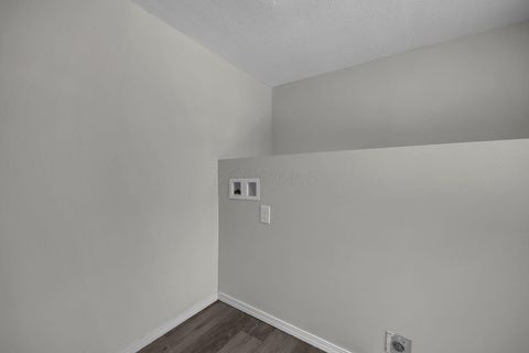 Tiny photo for 122 W Shields Street, Newark, OH 43055 (MLS # 226000936)