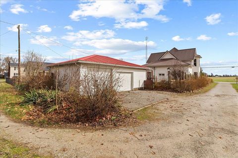 Tiny photo for 710 S Springfield Street, Saint Paris, OH 43072 (MLS # 226007287)