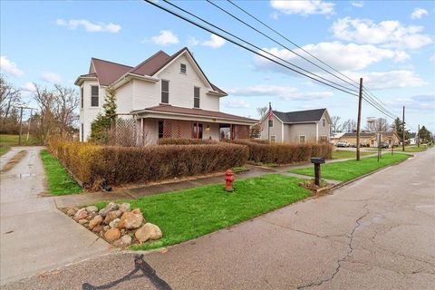 Tiny photo for 710 S Springfield Street, Saint Paris, OH 43072 (MLS # 226007287)