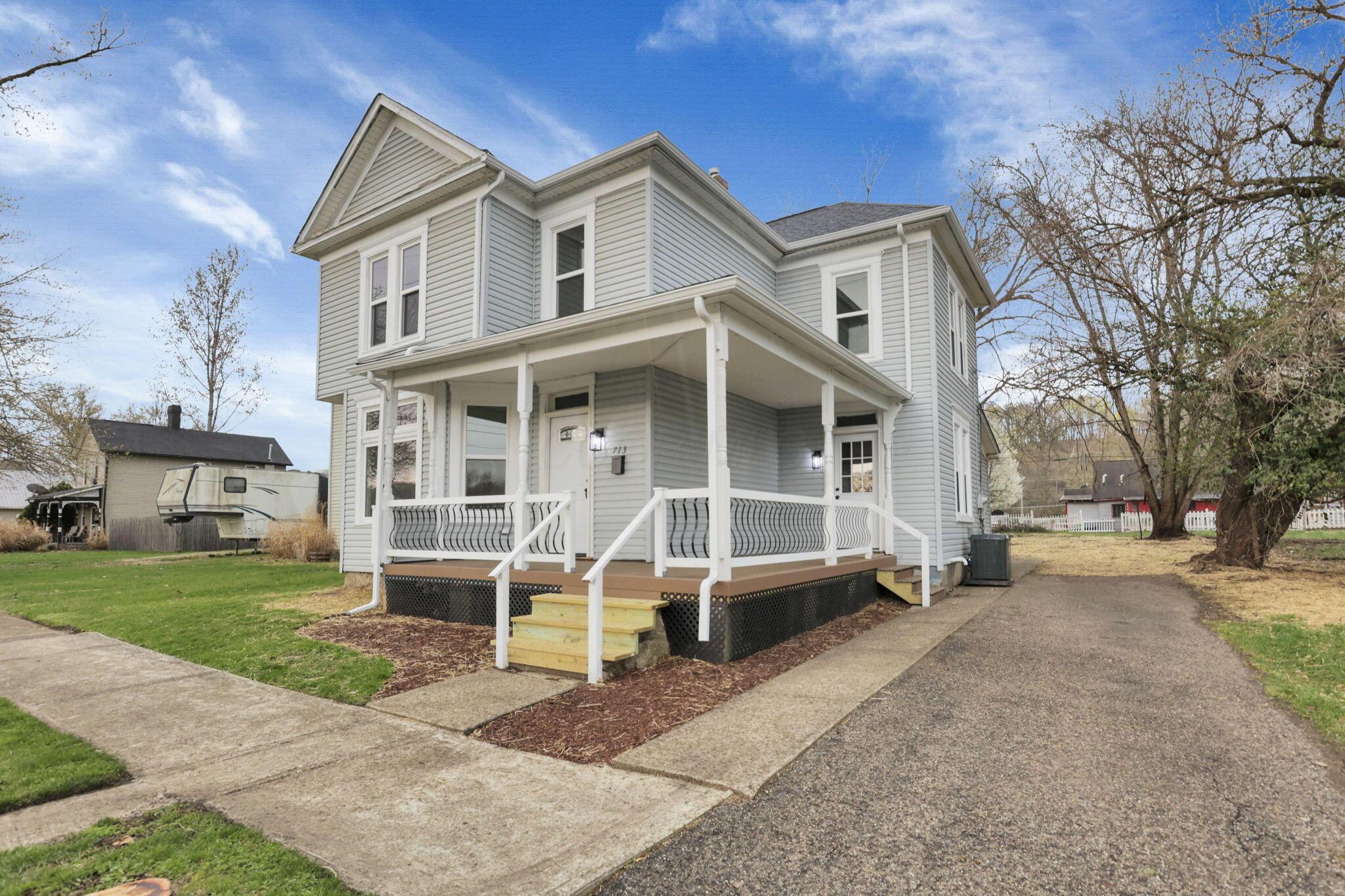 713 Moxahala Avenue, Zanesville, Ohio image 1