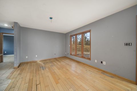 Tiny photo for 2696 Silver Street, Granville, OH 43023 (MLS # 226003068)