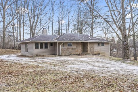 Tiny photo for 2696 Silver Street, Granville, OH 43023 (MLS # 226003068)