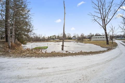Tiny photo for 2696 Silver Street, Granville, OH 43023 (MLS # 226003068)