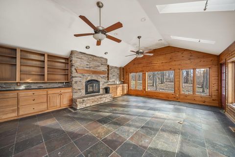 Tiny photo for 2696 Silver Street, Granville, OH 43023 (MLS # 226003068)