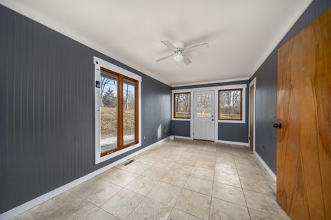 Tiny photo for 2696 Silver Street, Granville, OH 43023 (MLS # 226003068)